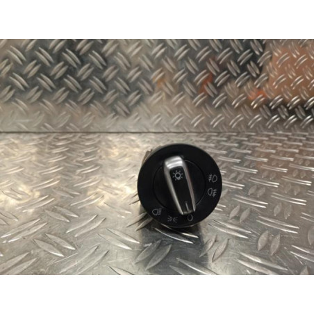 Commande de phare VOLKSWAGEN POLO 5 Photo n°1