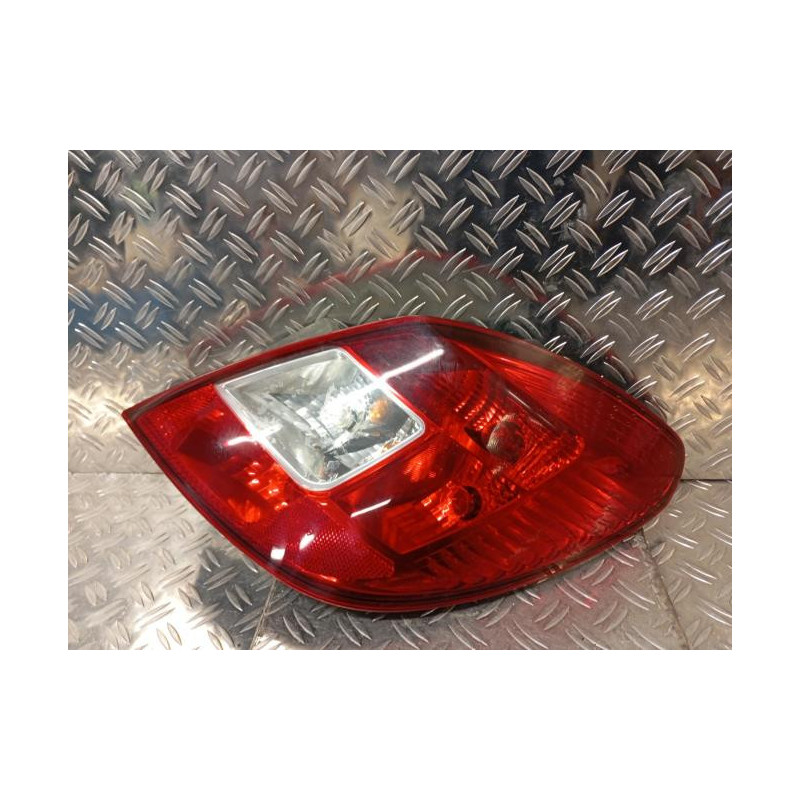 Feu arriere principal droit (feux) OPEL CORSA D