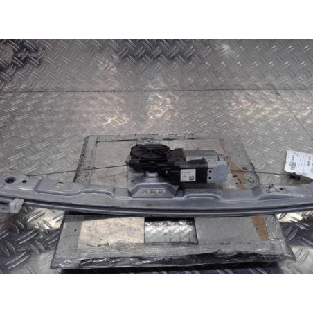 Moteur leve vitre avant gauche PEUGEOT 207 Photo n°1