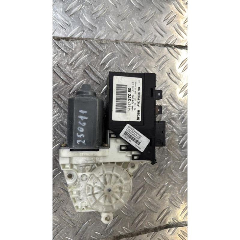 Moteur leve vitre avant droit CITROEN C8