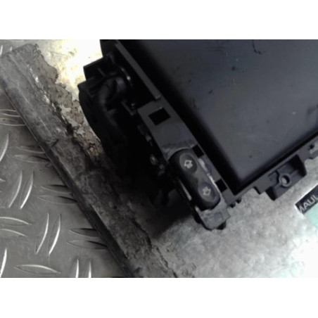 Ecran GPS PEUGEOT 308 1