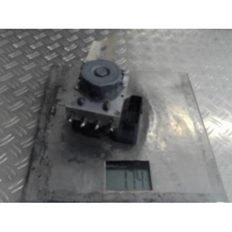 Bloc ABS (freins anti-blocage) RENAULT CAPTUR 1 Photo n°1