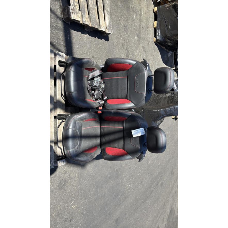 Interieur complet PEUGEOT 208 1