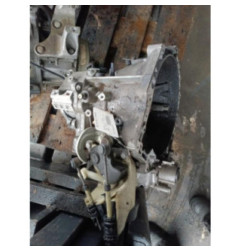 Boite de vitesses PEUGEOT 208 1 Photo n°1
