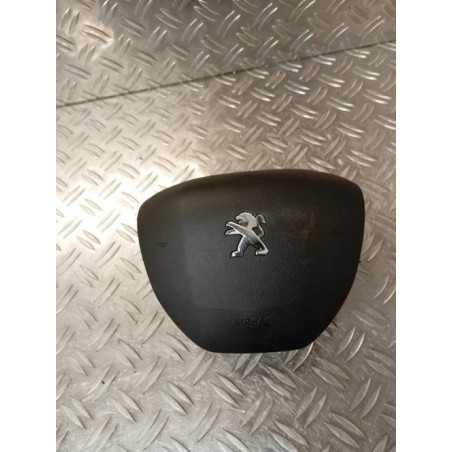 Air bag conducteur PEUGEOT 208 1 Photo n°1