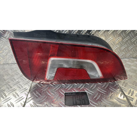 Feu arriere principal droit (feux) VOLKSWAGEN UP Photo n°1