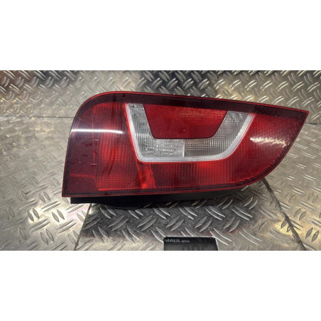 Feu arriere principal gauche (feux) VOLKSWAGEN UP Photo n°1