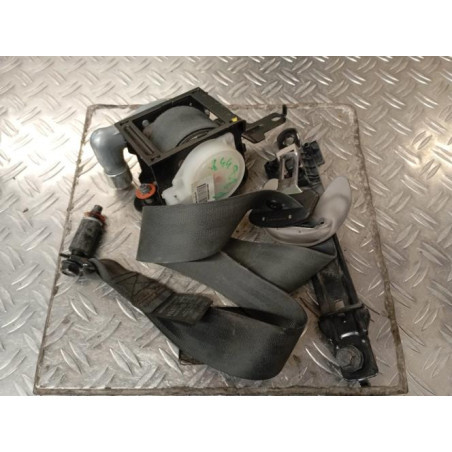 Ceinture avant gauche HYUNDAI H1 2 STAREX Photo n°1