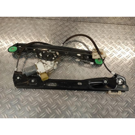 Moteur leve vitre avant droit BMW SERIE 1 E87 Photo n°1