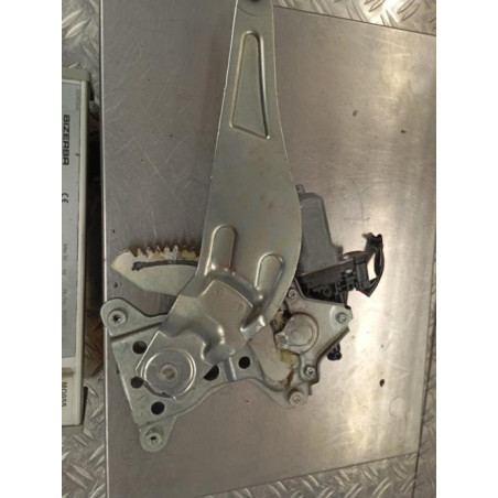 Moteur leve vitre arriere gauche SUZUKI SWIFT 3