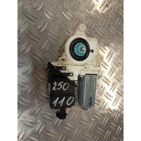 Moteur leve vitre avant droit VOLKSWAGEN TOURAN 1 Photo n°1