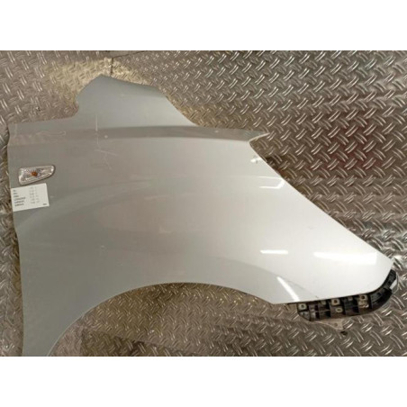 Aile avant droit HYUNDAI H1 2 STAREX