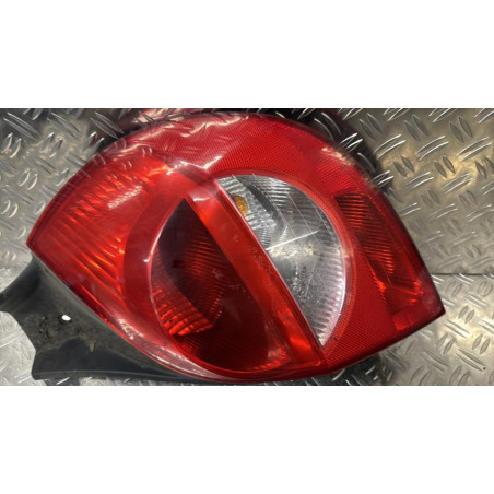 Feu arriere principal droit (feux) RENAULT CLIO 3 Photo n°1