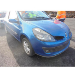 Feu arriere principal droit (feux) RENAULT CLIO 3 Photo n°5