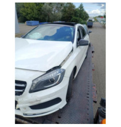 Capot MERCEDES CLASSE A 176 Photo n°4