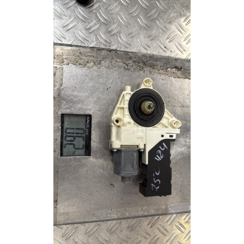 Moteur leve vitre avant gauche PEUGEOT 407