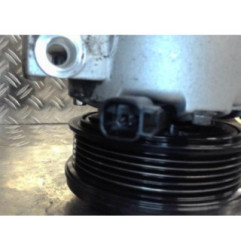 Compresseur clim FORD B-MAX Photo n°4