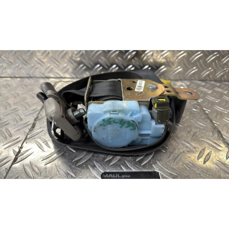 Ceinture avant droit HYUNDAI GETZ