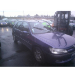 Compresseur clim PEUGEOT 306 Photo n°9