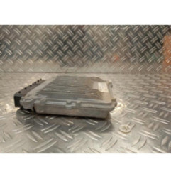 Calculateur moteur MERCEDES VITO 447 Photo n°4