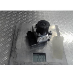 Bloc ABS (freins anti-blocage) VOLKSWAGEN POLO 5 Photo n°4