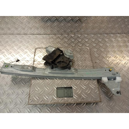 Moteur leve vitre avant droit PEUGEOT 308 1 SW Photo n°1