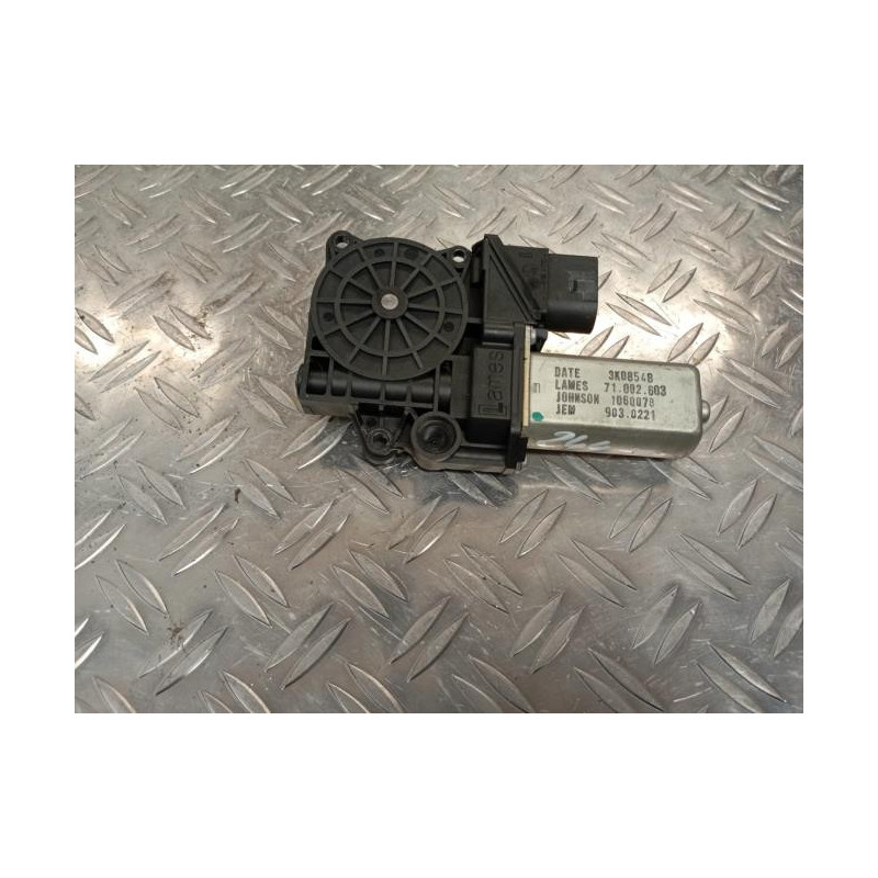 Moteur leve vitre arriere gauche BMW SERIE 3 E90