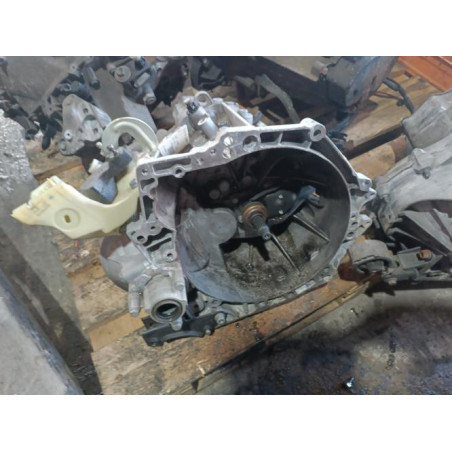 Boite de vitesses PEUGEOT 2008 1 Photo n°1