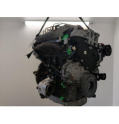 Moteur OPEL VIVARO 1 Photo n°1