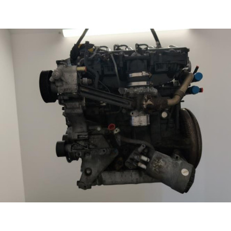 Moteur OPEL VIVARO 1