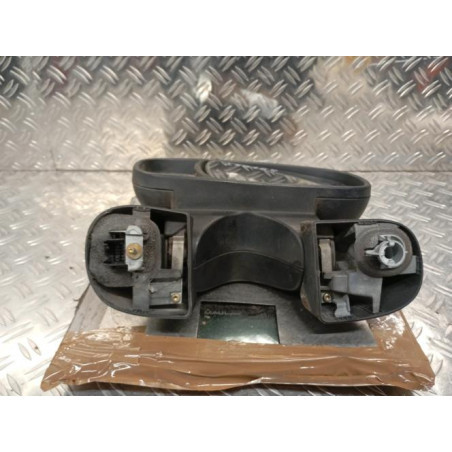 Retroviseur gauche OPEL VIVARO 1