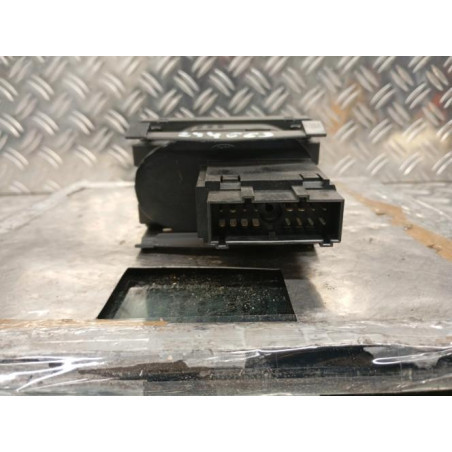 Commande de phare FORD FOCUS 2