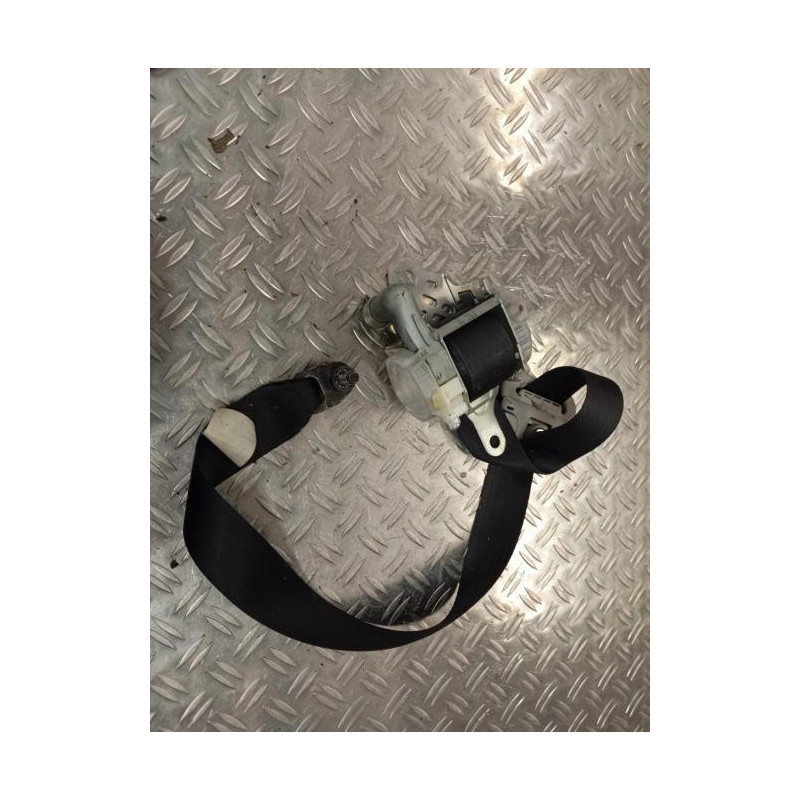 Ceinture avant droit SUZUKI SWIFT 3