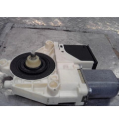 Moteur leve vitre arriere gauche RENAULT MEGANE 3 Photo n°7