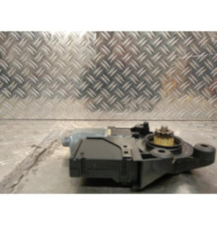 Moteur leve vitre avant droit RENAULT MEGANE 3 Photo n°4