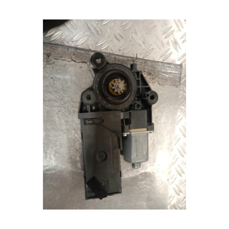 Moteur leve vitre avant gauche RENAULT MEGANE 3