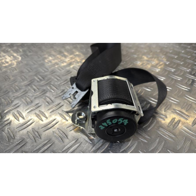 Ceinture avant gauche OPEL CORSA D