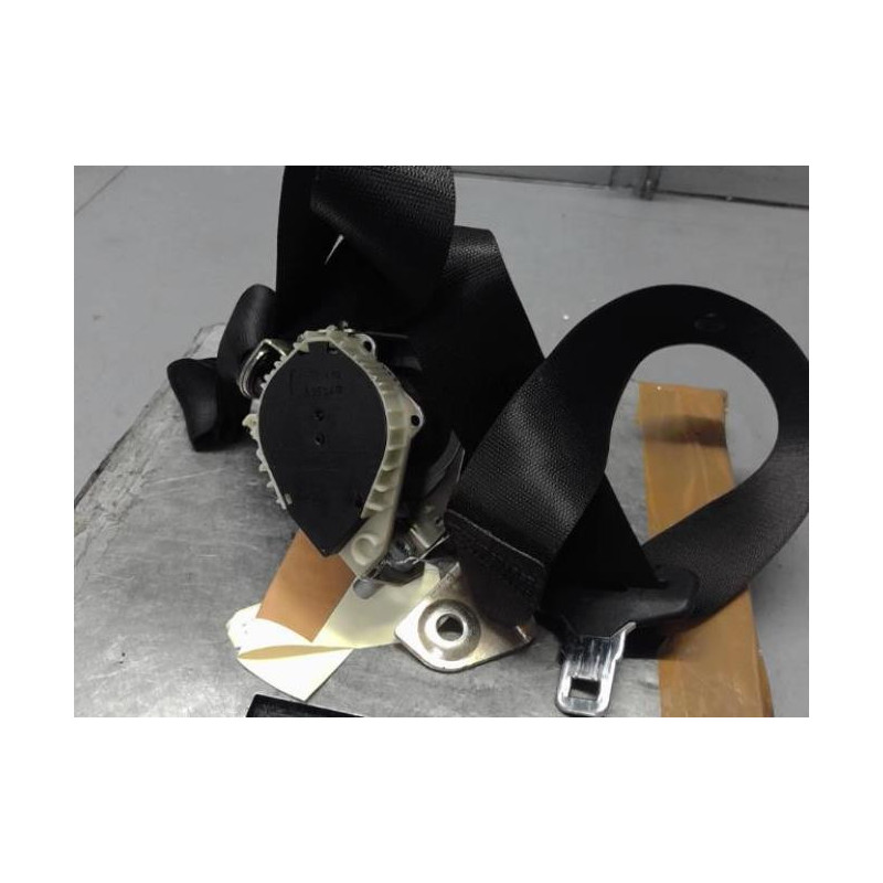 Ceinture arriere centrale RENAULT CLIO 2