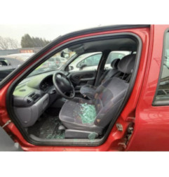 Ceinture arriere centrale RENAULT CLIO 2 Photo n°15