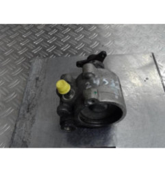 Pompe de direction RENAULT MEGANE 1 Photo n°4