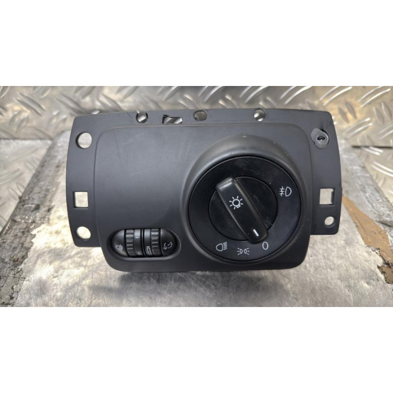 Commande de phare VOLKSWAGEN GOLF 6