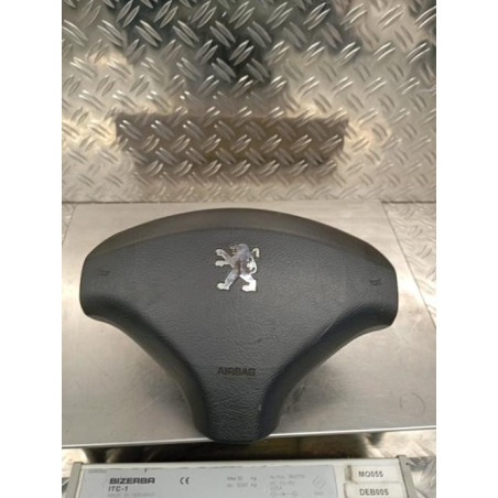 Air bag conducteur PEUGEOT 5008 1