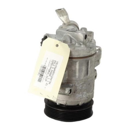 Compresseur clim VOLKSWAGEN POLO 5