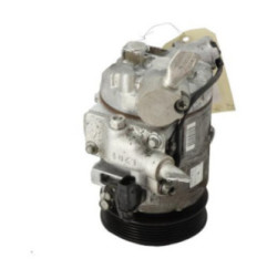 Compresseur clim VOLKSWAGEN POLO 5 Photo n°4