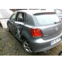 Compresseur clim VOLKSWAGEN POLO 5 Photo n°9