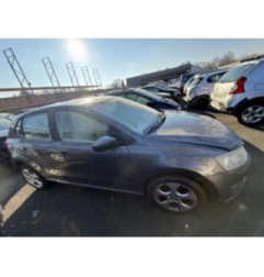 Compresseur clim VOLKSWAGEN POLO 5 Photo n°15