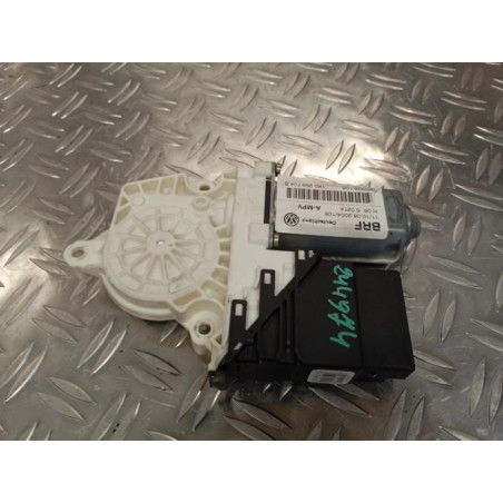 Moteur leve vitre arriere droit VOLKSWAGEN TOURAN 1 Photo n°1