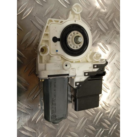 Moteur leve vitre arriere droit VOLKSWAGEN TOURAN 1
