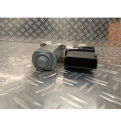 Moteur leve vitre arriere droit VOLKSWAGEN TOURAN 1 Photo n°3