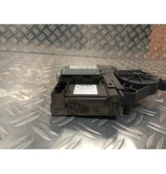Moteur leve vitre avant gauche VOLKSWAGEN TOURAN 1 Photo n°3